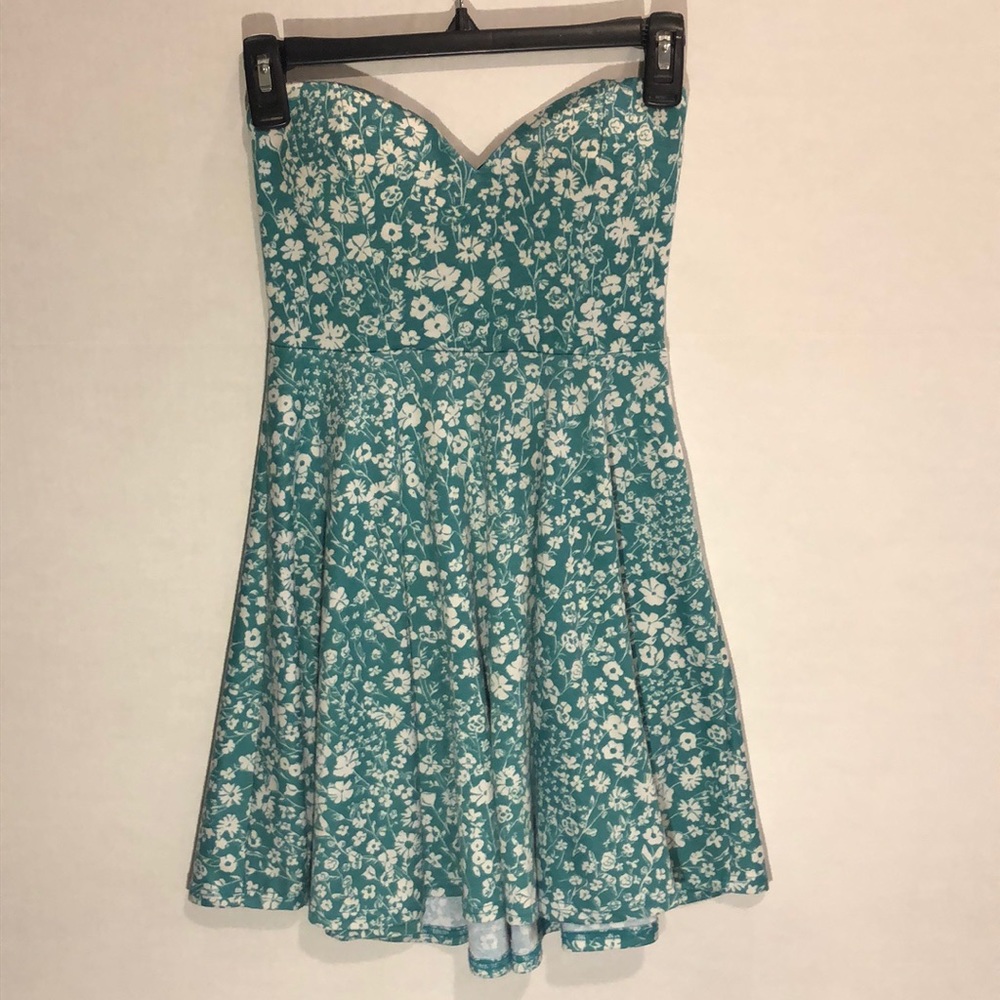 Juniors Strapless Teal White Floral Dress